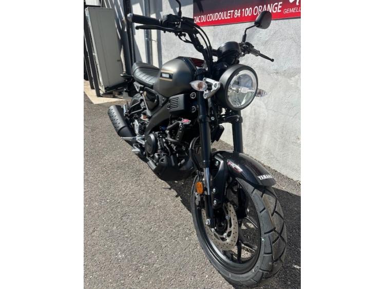 YAMAHA XSR 125