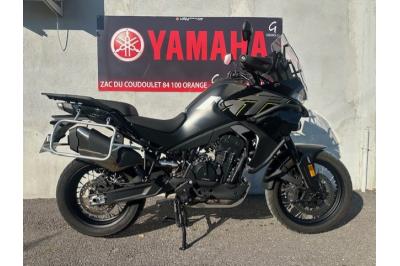 CF MOTO MT 800