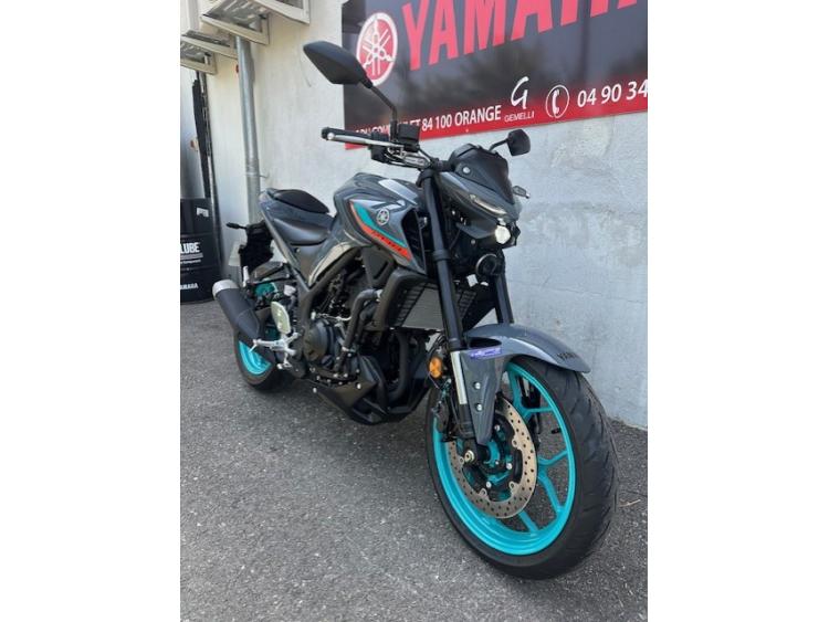 YAMAHA MT-03