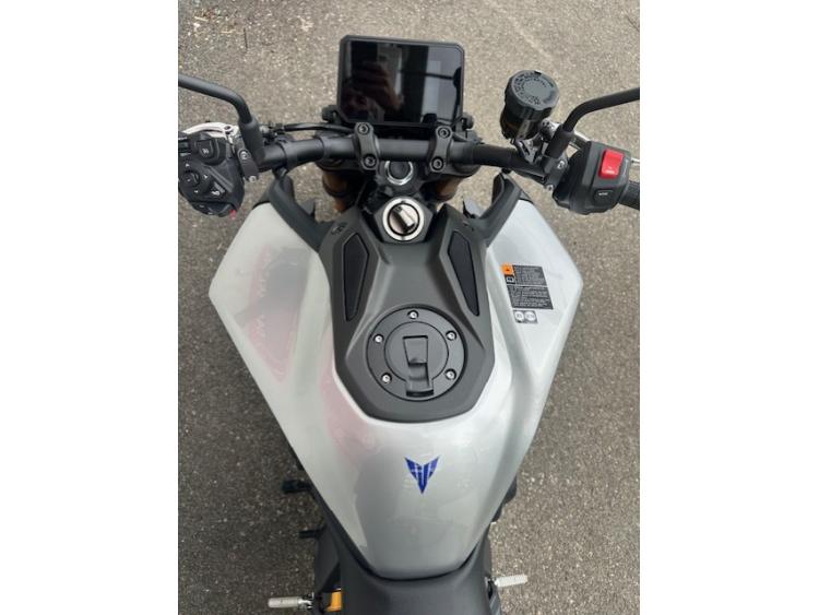 YAMAHA MT-09 SP
