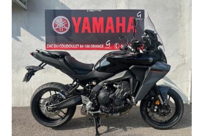 YAMAHA TRACER 9