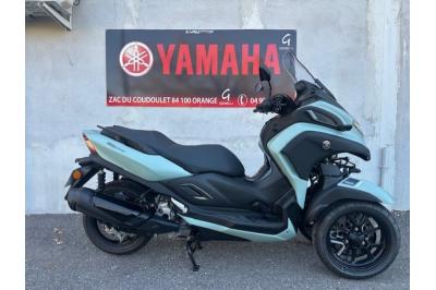 YAMAHA TRICITY 300